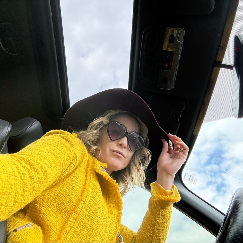 Meet your Posher, Marina